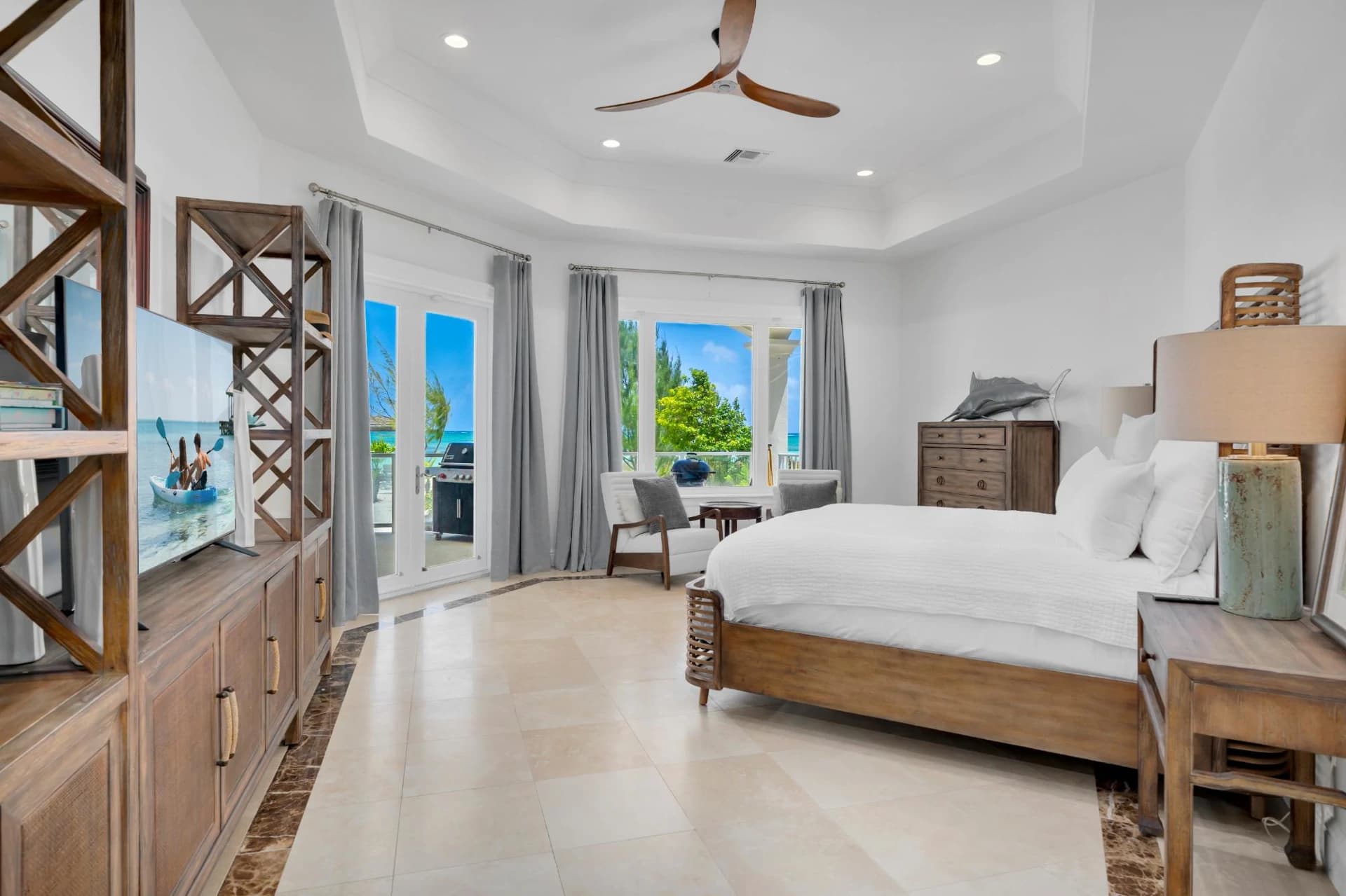 Villa Cecilia Beachfront Pumpkin Bluff - photo 11