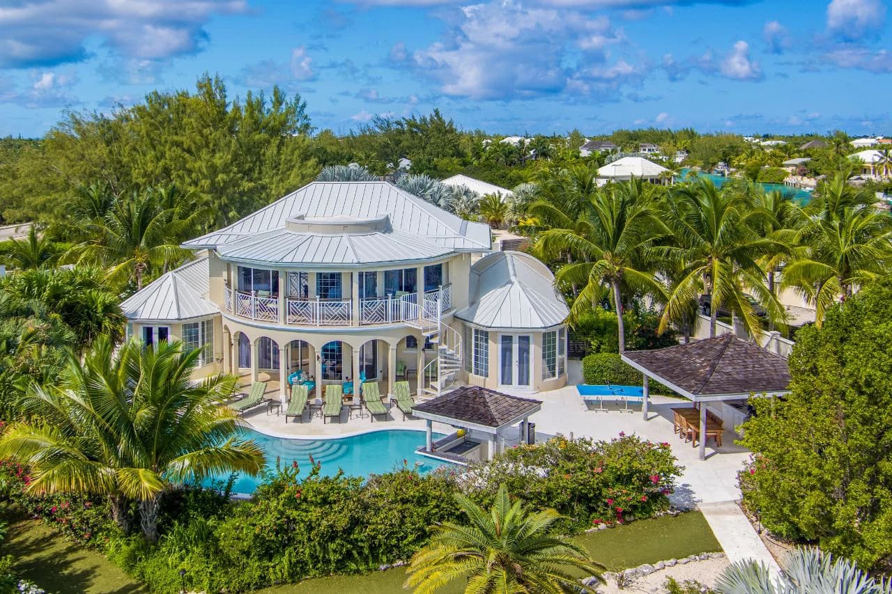 Adam And Eve Villa, 4 Passion Flower Lane