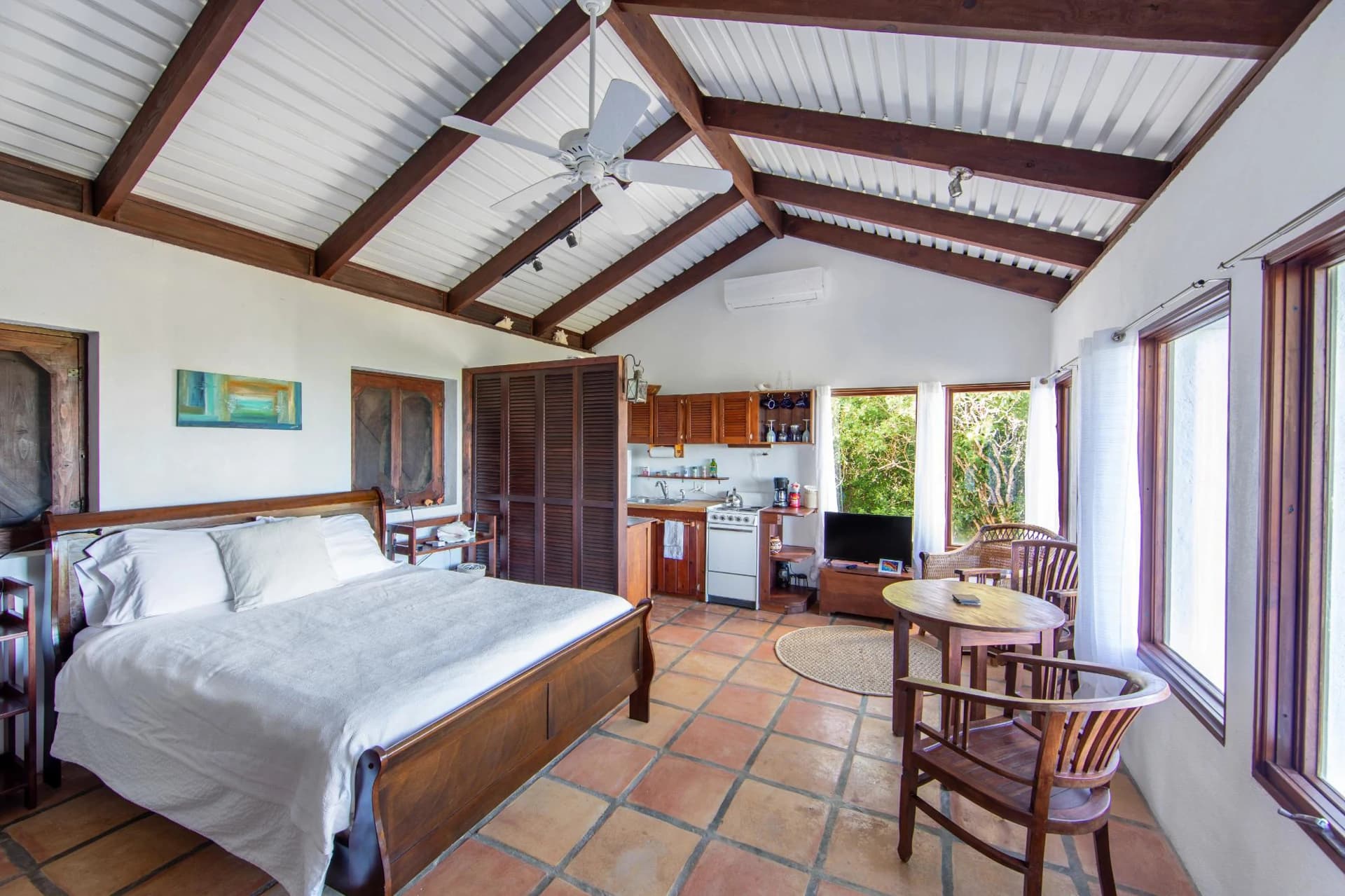 Water's Edge Villa - photo 12