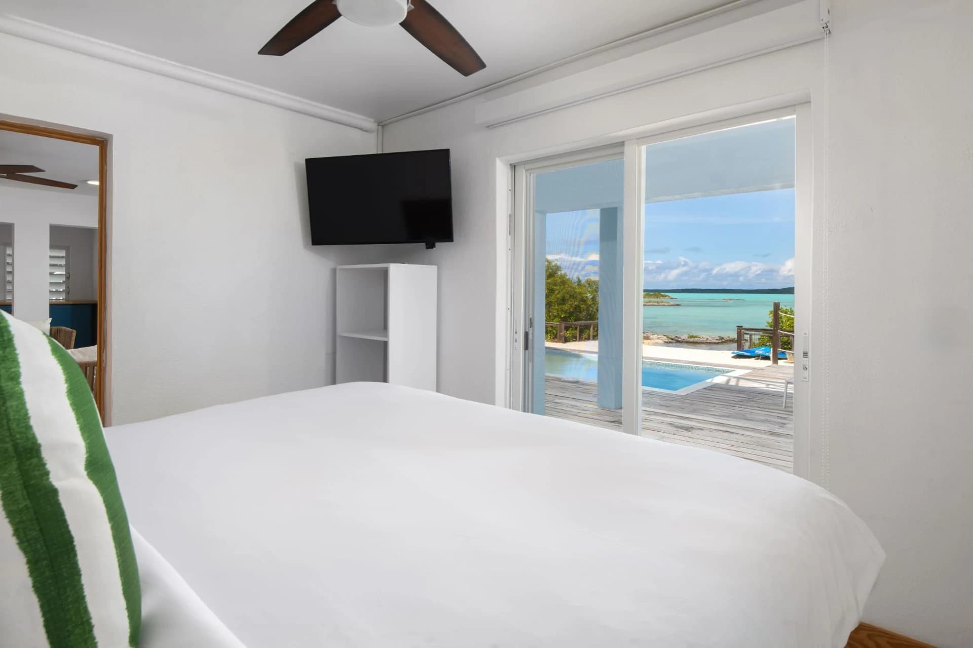 VILLA JUAN DEL MAR: CHALK SOUND - photo 15