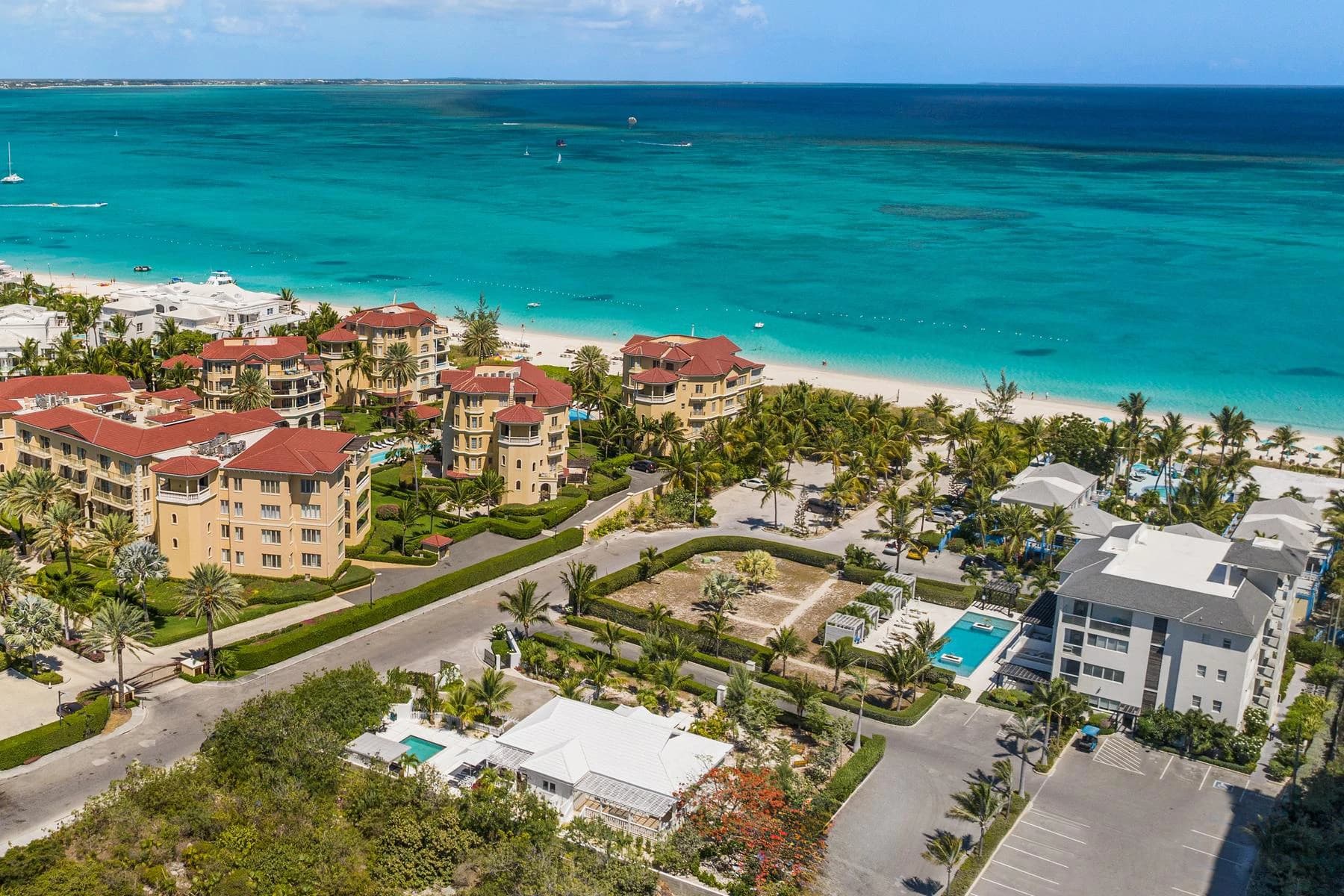 Ninety-Nine Steps Villa, Grace Bay