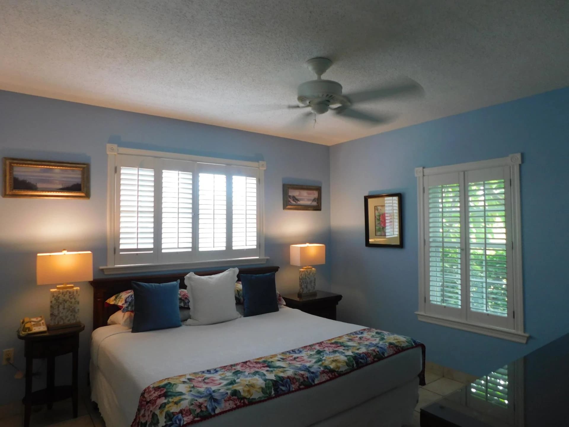 BEACH-LEVEL CORNER SUITE | RWI 115 - photo 11