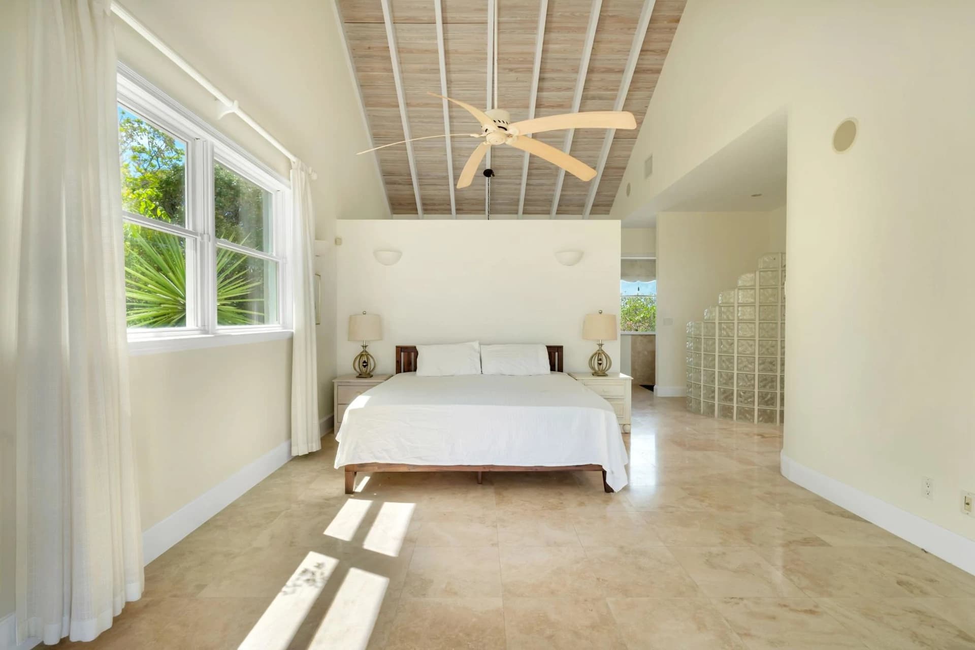 Caicos Blue Villa - photo 14
