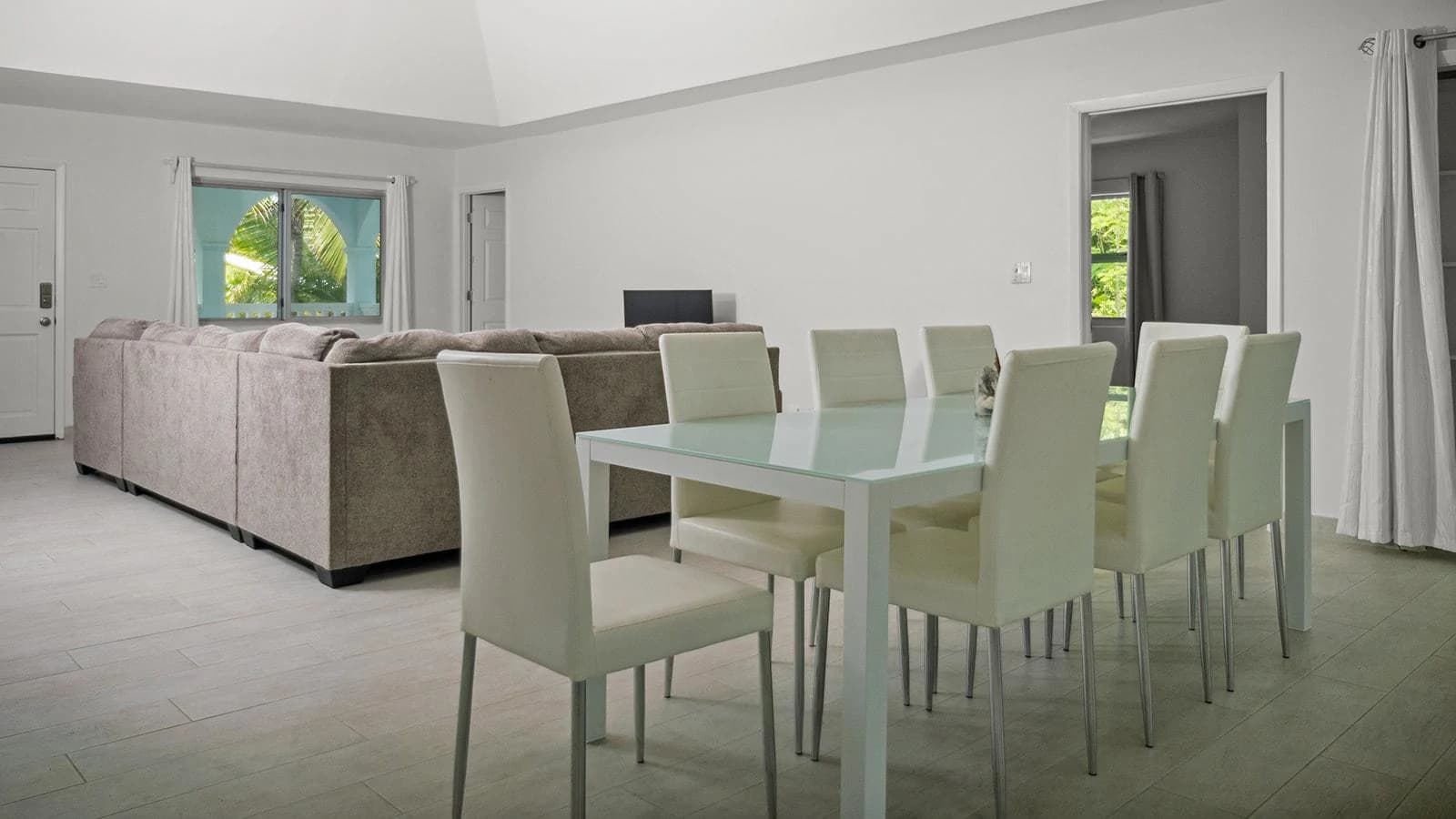Perfect Leeward Turnkey Property - photo 4