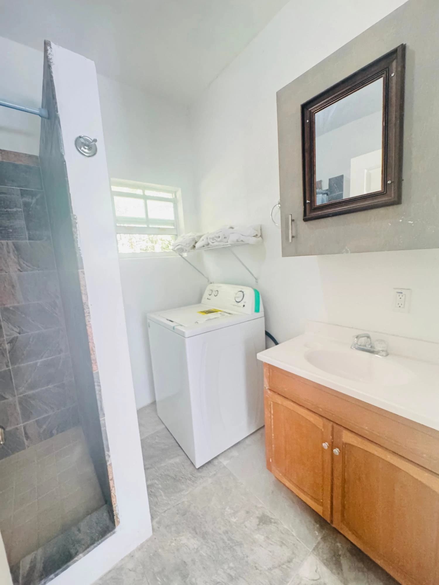 Marshalltown Cottage 2 - photo 18