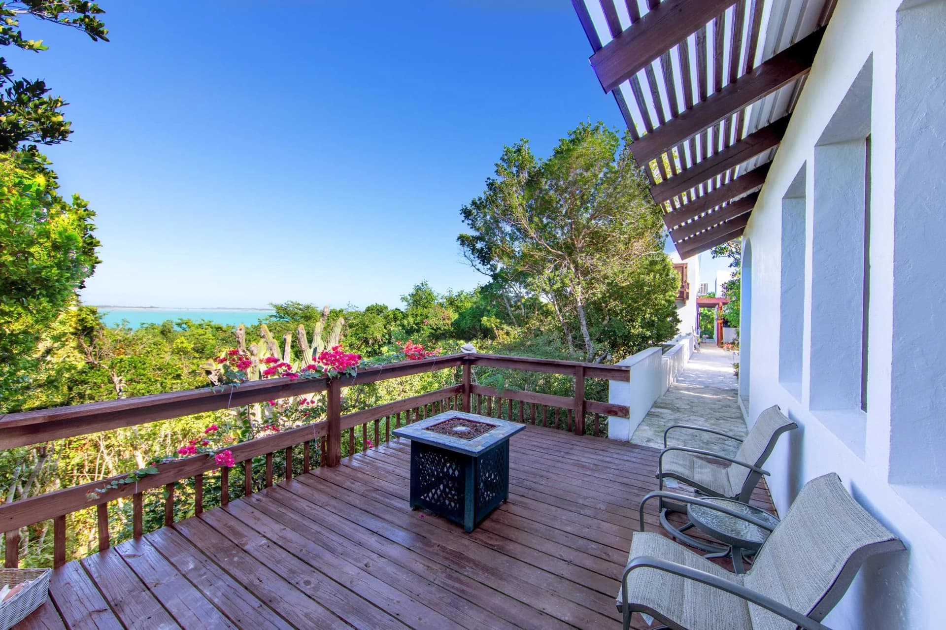 Water's Edge Villa - photo 11