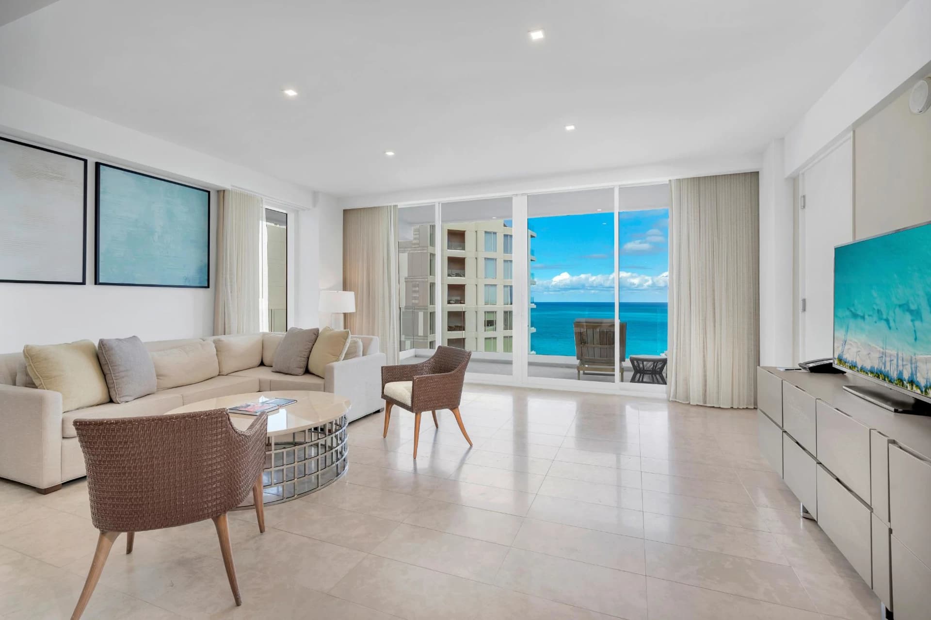 UNIT 3900/1/2 RITZ CARLTON 3BR/3BA