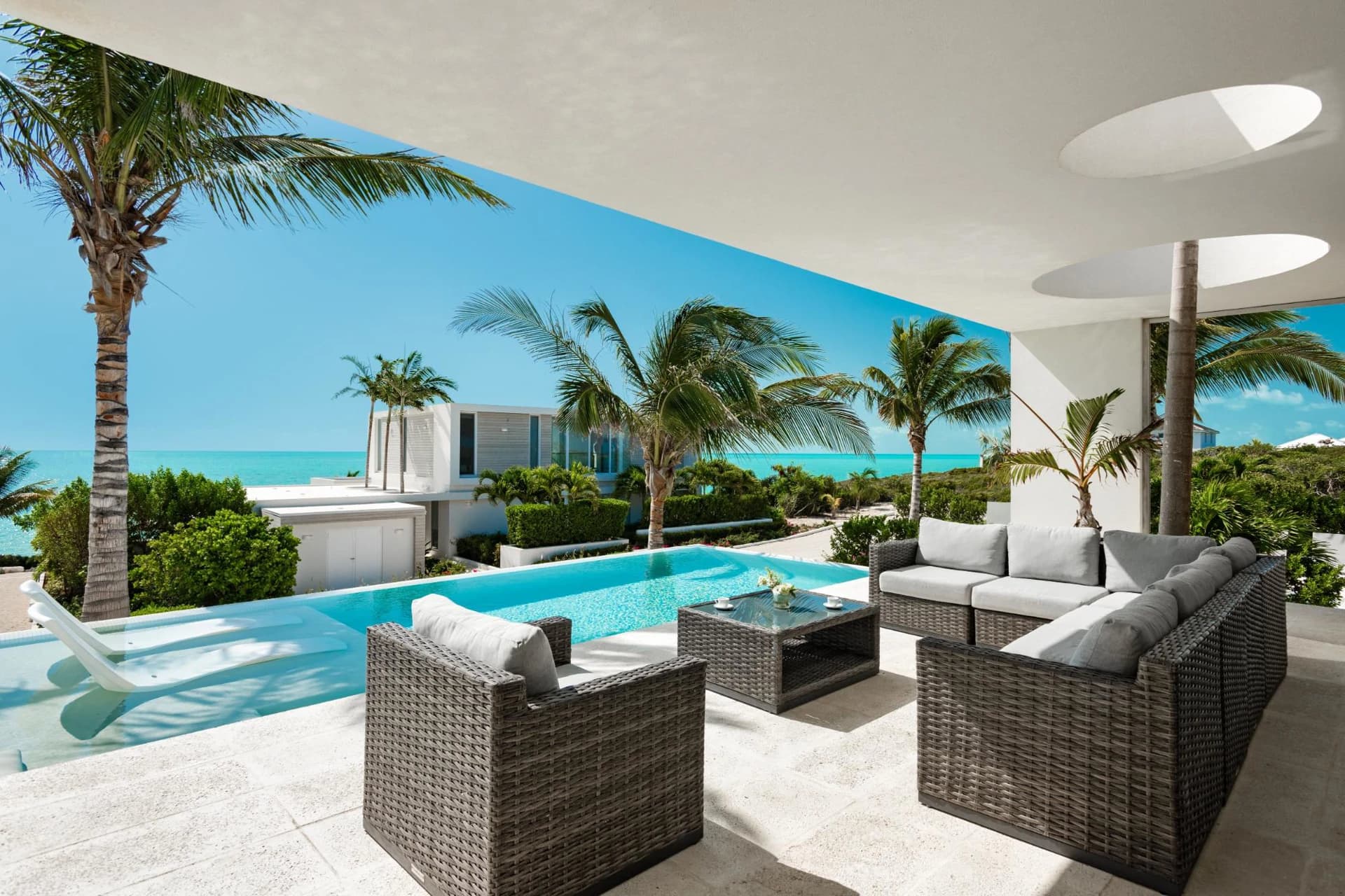Villa Blue- Ocean Dream Villas