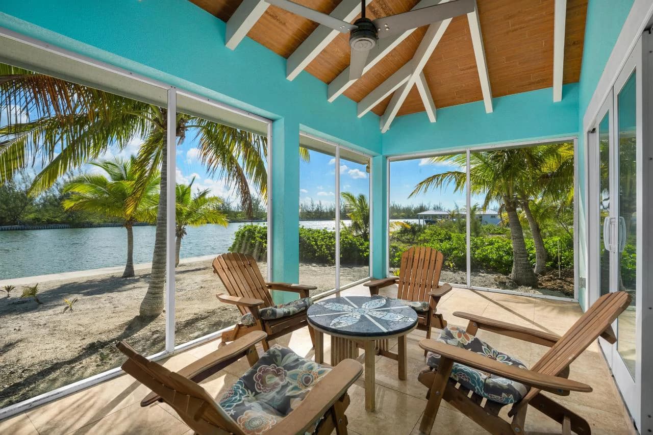 North Caicos Yacht Club Canal House - photo 10