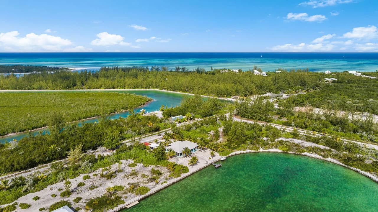 North Caicos Yacht Club Canal House - photo 18