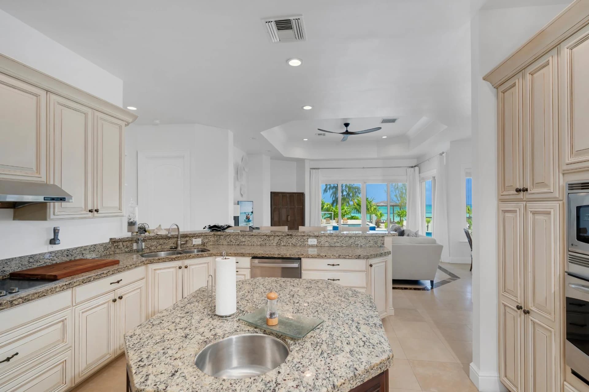 Villa Cecilia Beachfront Pumpkin Bluff - photo 6