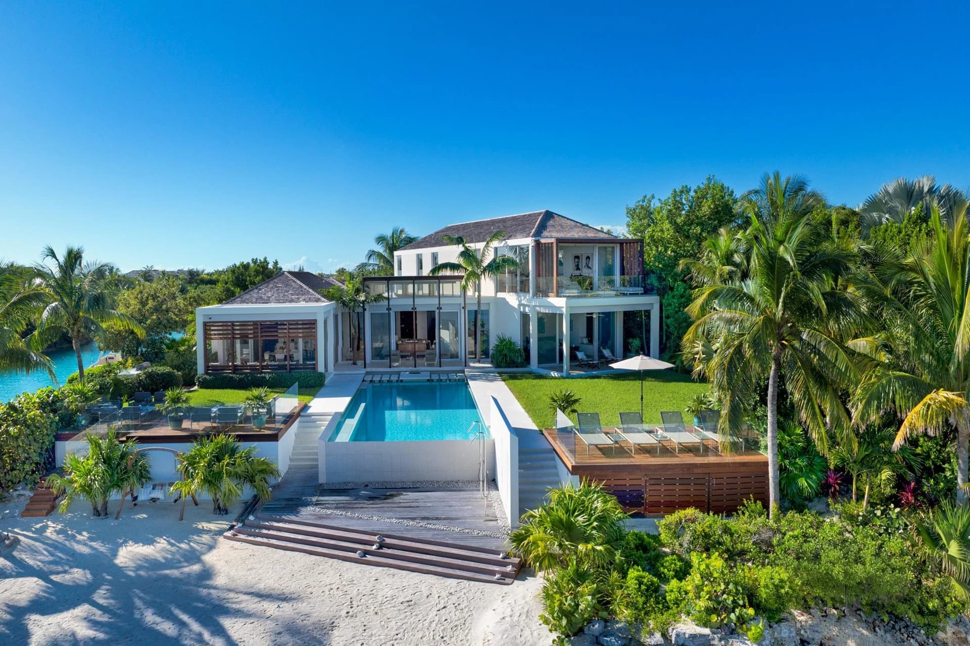 Blue Cay Estate Beach & Canal Front