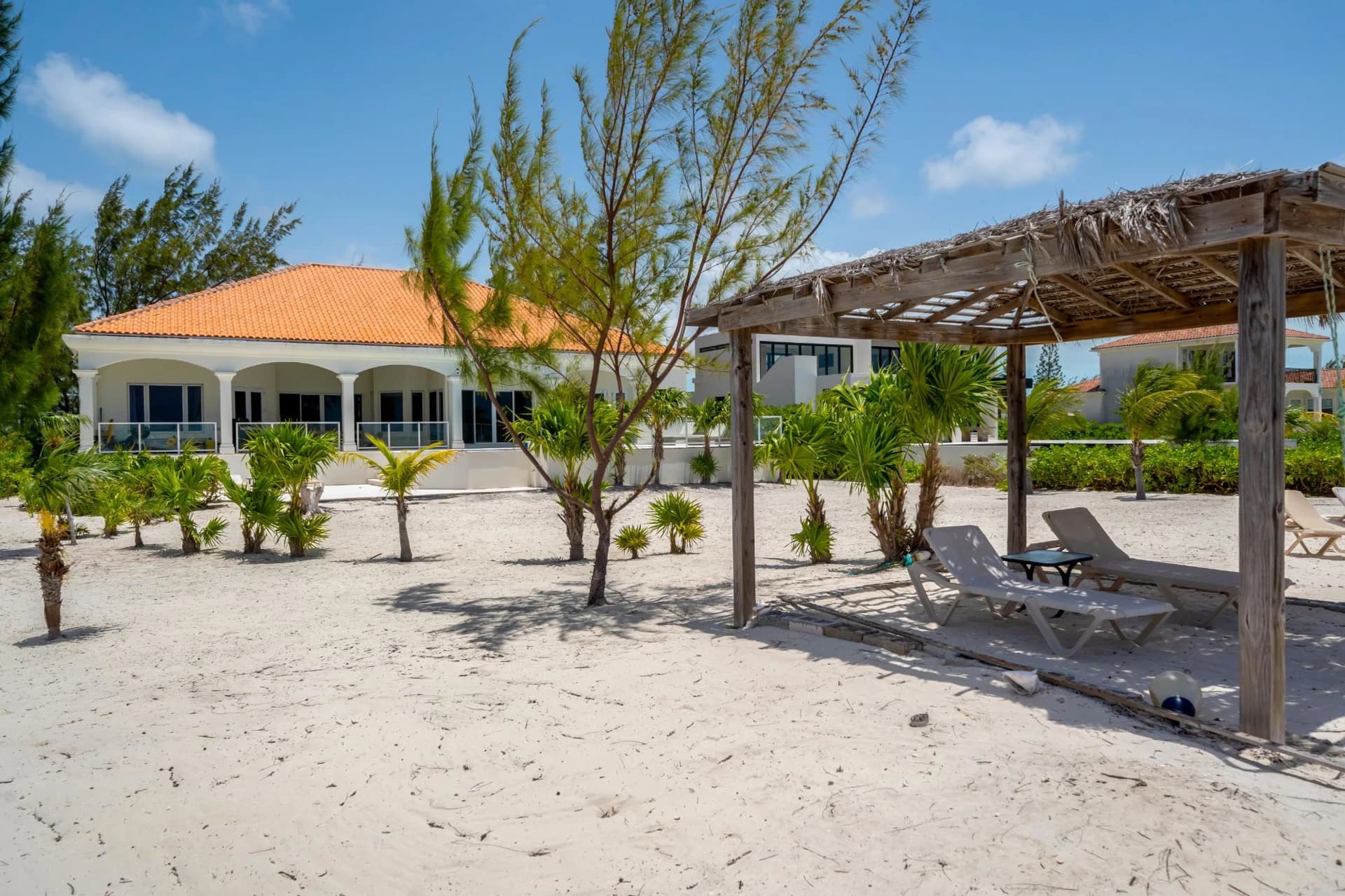 Villa Cecilia Beachfront Pumpkin Bluff - photo 36