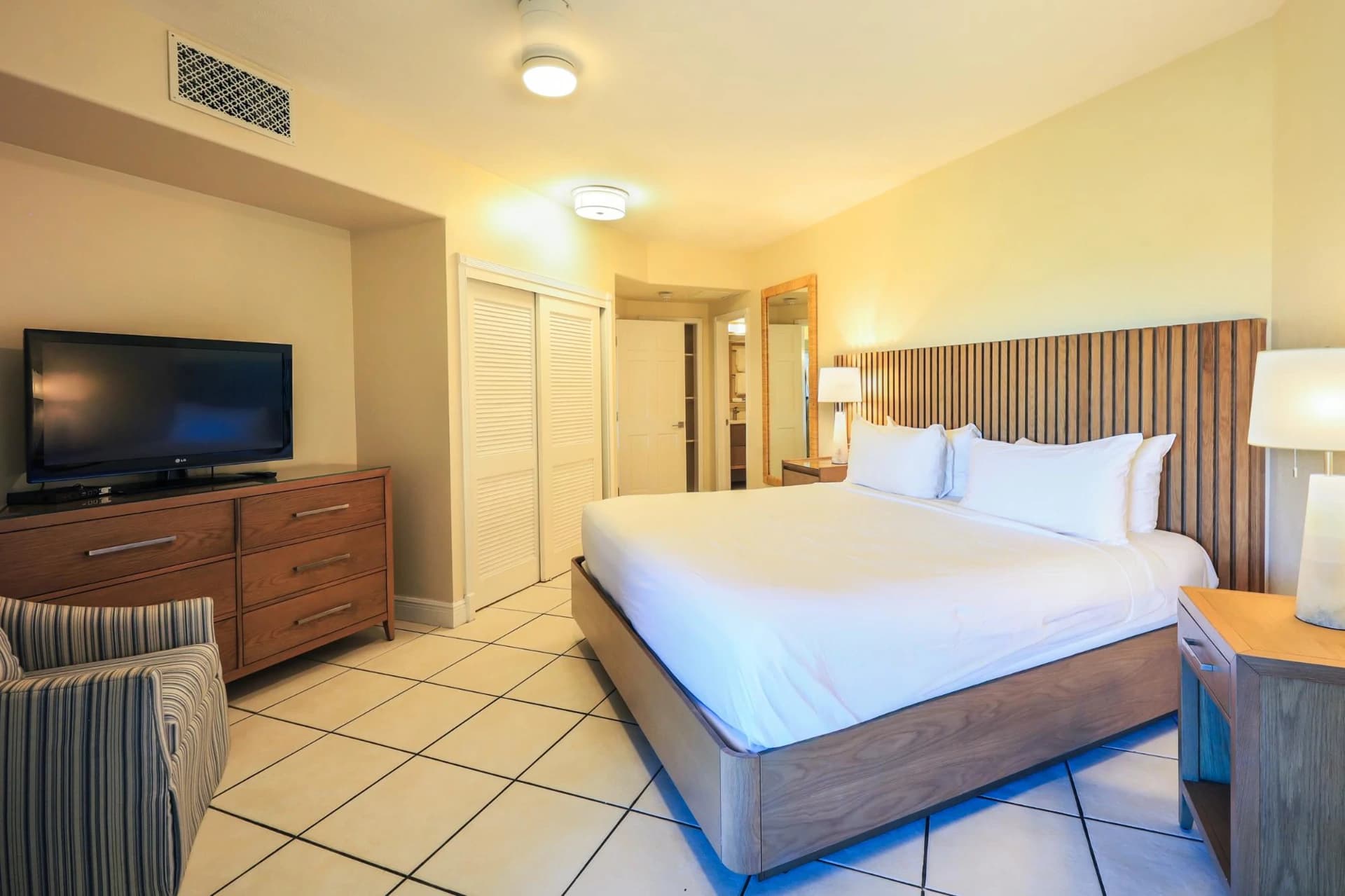 3115 - The Sands At Grace Bay - photo 17