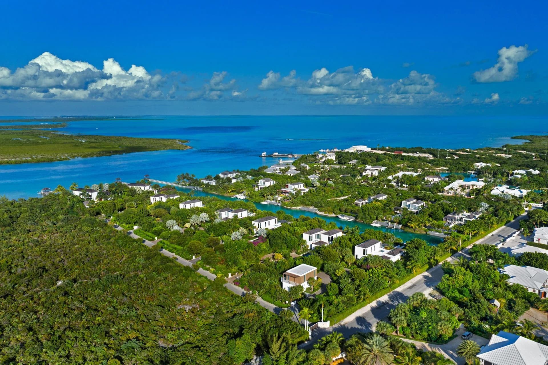 Villa 8 - Blue Cay Estate Canal Front - photo 49