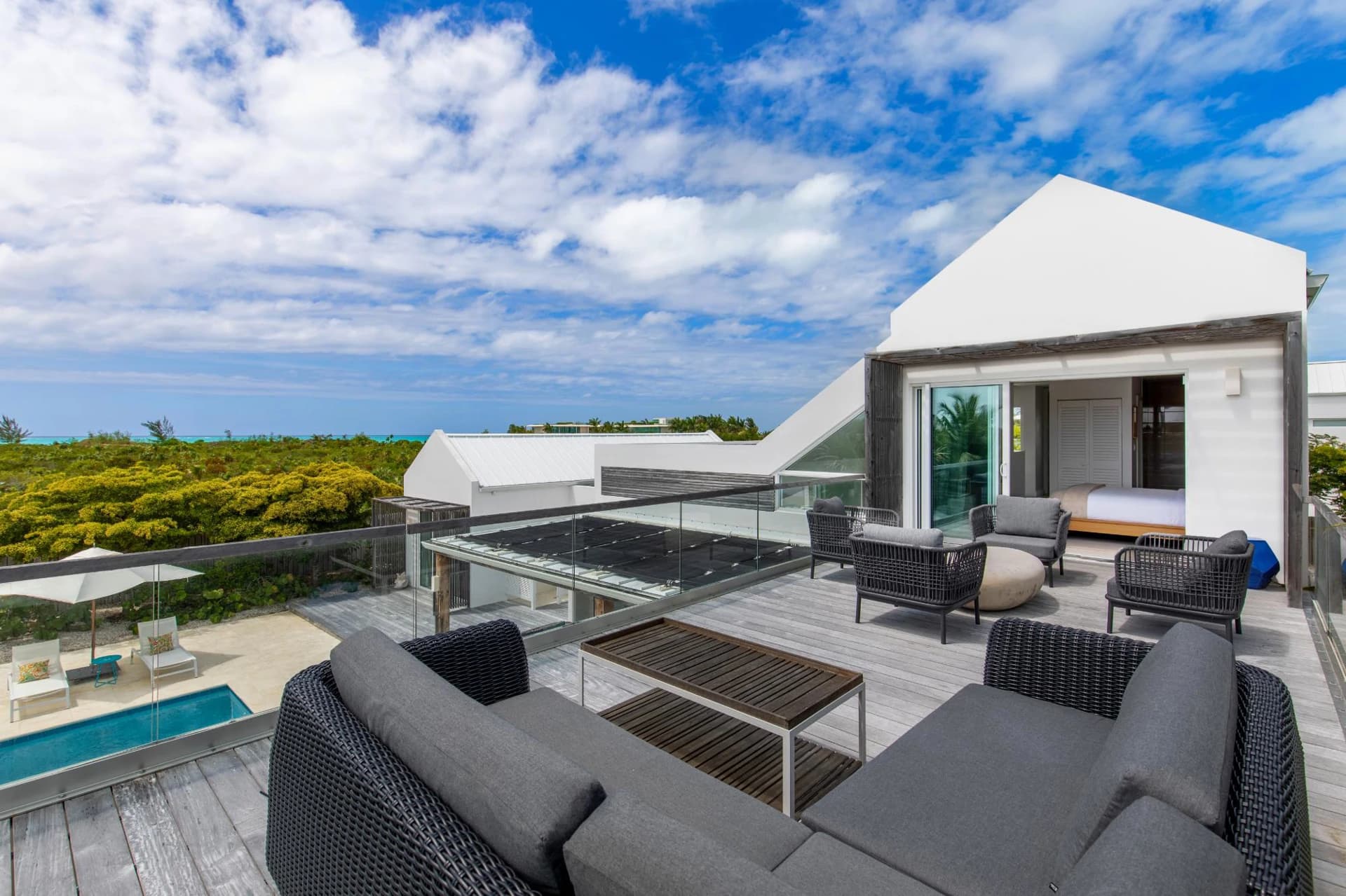 Villa Aqueous - photo 2