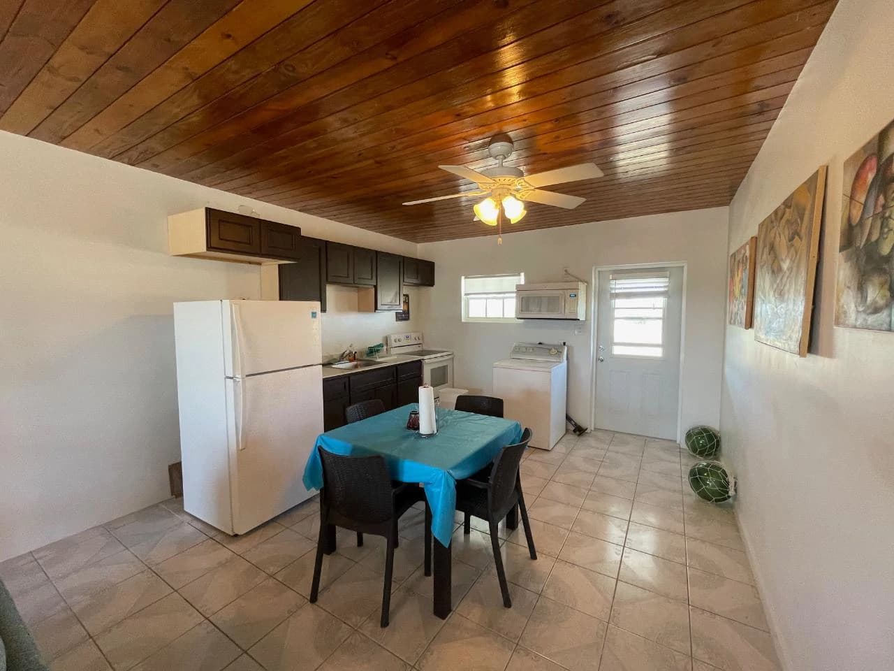 Coconut Room Salt Cay Home and Lot - photo 20
