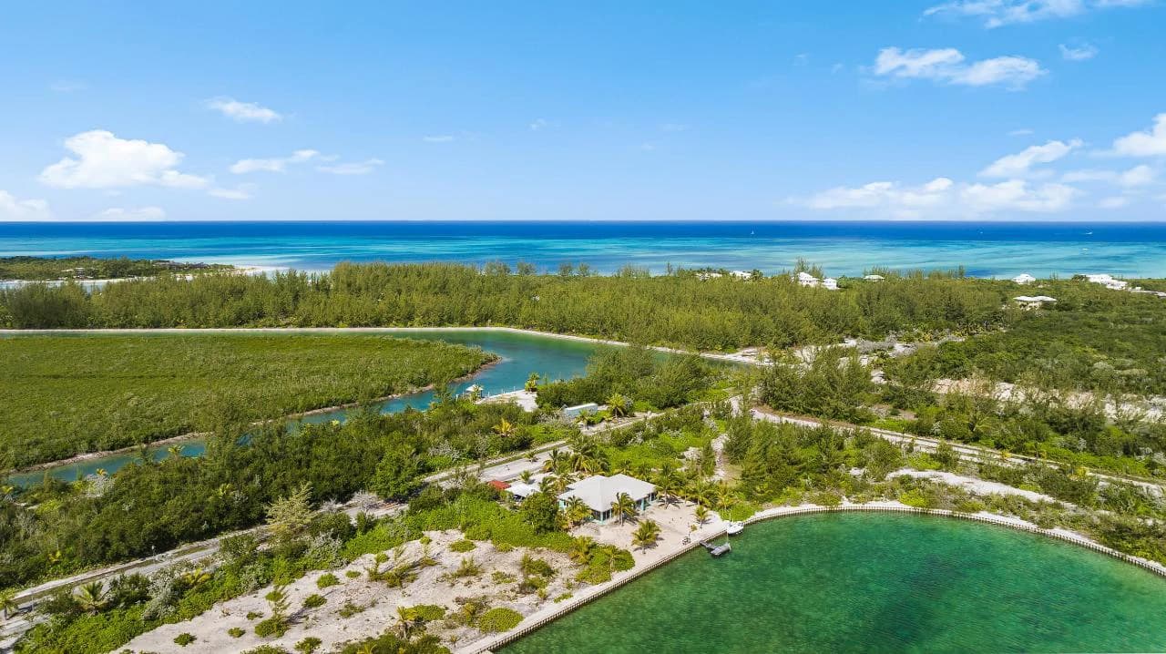 North Caicos Yacht Club Canal House - photo 21