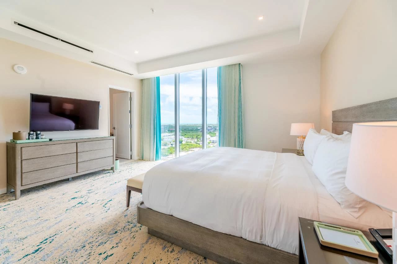 Penthouse 3001 - Ritz Carlton Residences - photo 15