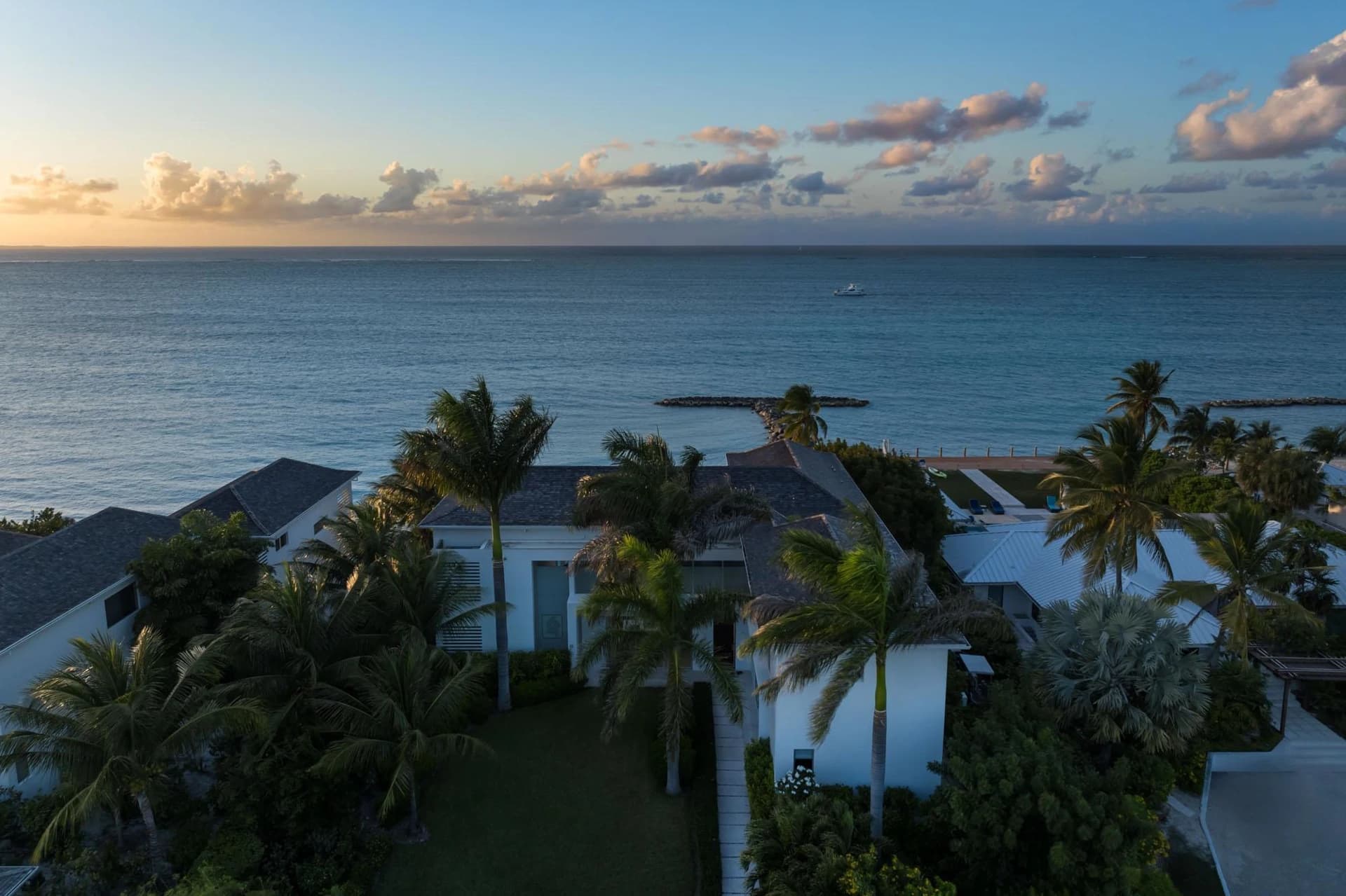 Beach Enclave Grace Bay - Villa 2 - photo 54