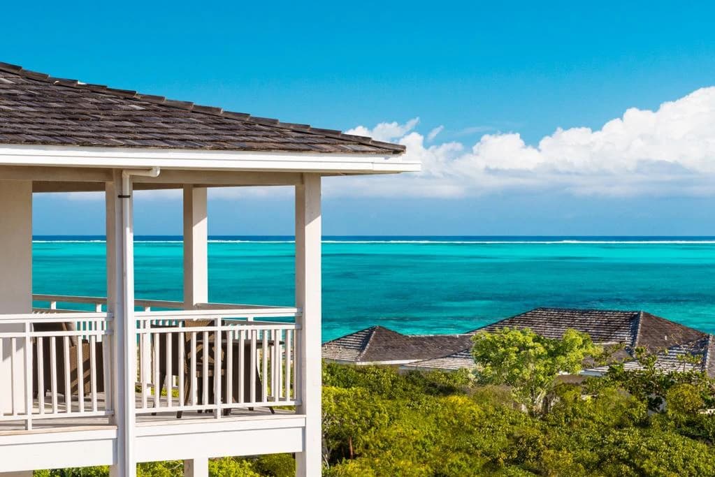 8AB Sailrock Ridgetop Suite