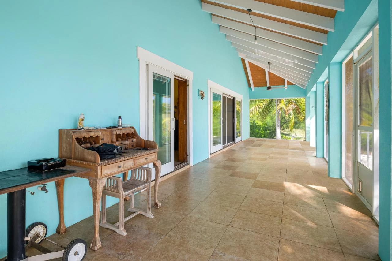 North Caicos Yacht Club Canal House - photo 11
