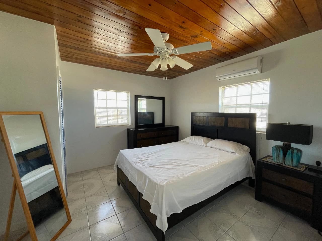 Coconut Room Salt Cay Home and Lot - photo 18