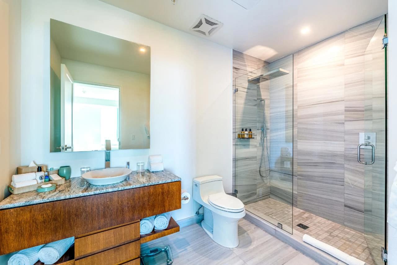 Penthouse 3001 - Ritz Carlton Residences - photo 14