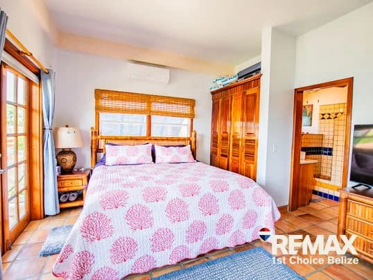 Ground Floor Waterfront Condo, Sunset Point, Placencia - photo 20