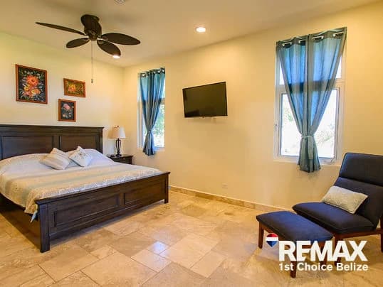 3 Bedroom Concrete Home in Savannah Homes, Owner Financing - photo 6