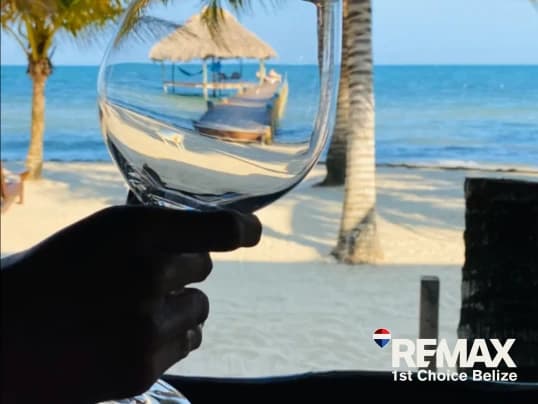 Beachfront Boutique Resort and Restaurant - photo 5
