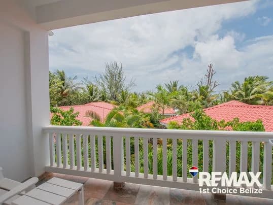 Ceiba Beachfront Resort Condo - photo 4