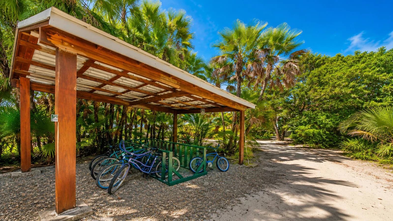224-Acre Beachfront Resort & Spa with Branded Residences, Placencia - photo 12