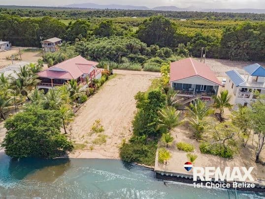 Beachfront Opportunity in Hopkins, Build-Ready Lot - photo 2