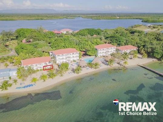 Beachfront Ground-Floor 2 Bed, 2 Bath at Umaya Resort - photo 1