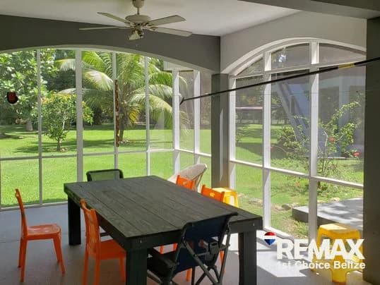 Riverfront Residence in Sittee River - photo 7