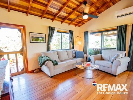 Turnkey Tropical Retreat, Caribbean Way - photo 9