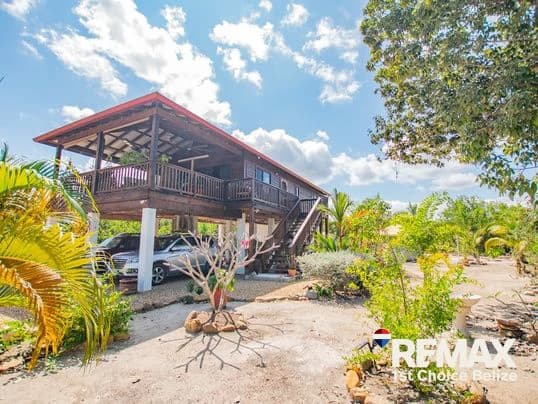 Turnkey Tropical Retreat, Caribbean Way - photo 6