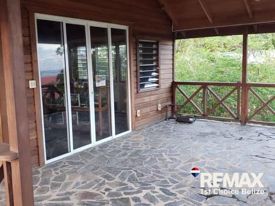 Commercial Property in the Heart of Hopkins - photo 2
