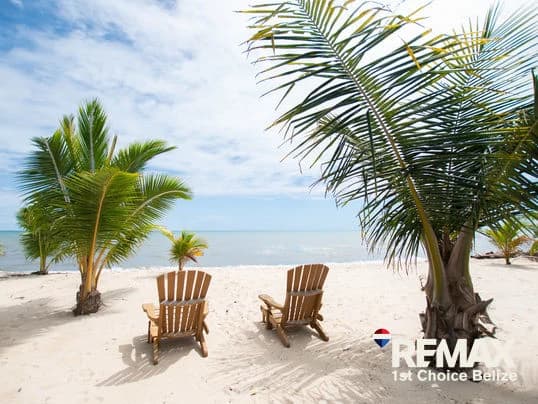 Modern Beachfront Home in Maya Beach - photo 15