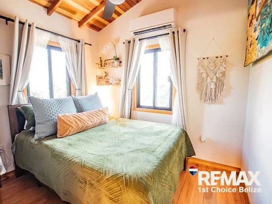 Turnkey Tropical Retreat, Caribbean Way - photo 13
