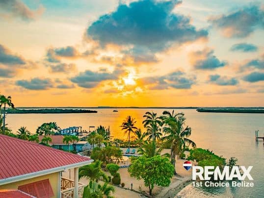 Ground Floor Waterfront Condo, Sunset Point, Placencia - photo 26