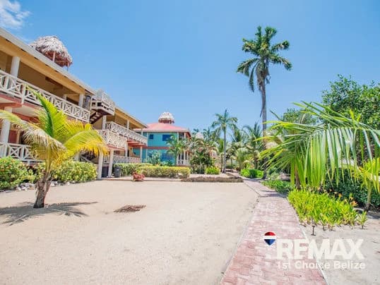 Ground Floor Waterfront Condo, Sunset Point, Placencia - photo 25