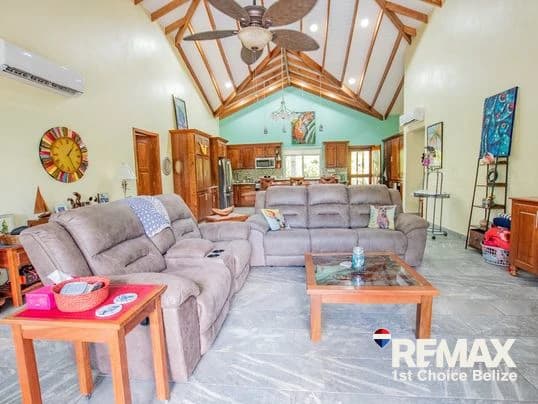 Luxurious 2-Bedroom Home in a Private Gated Community, Red Rock - photo 7