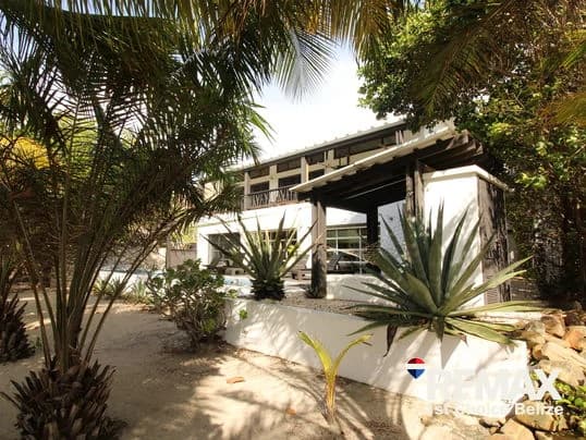 Beachfront Home in Plantation, Placencia - photo 11