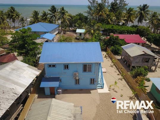 Tropical Sea View 3-Bedroom Home in the Heart of Hopkins - photo 13