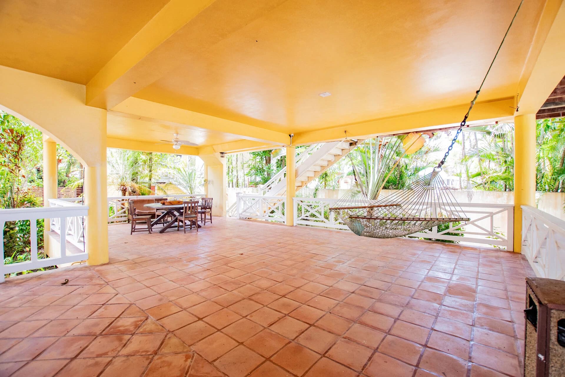 Casa Del Sol, Beachfront Villa with Infinity Pool in Placencia Village - photo 12